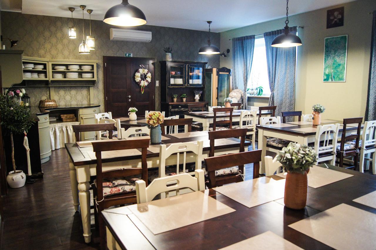 Kalvin Restaurant & Pension Rastislavice Экстерьер фото