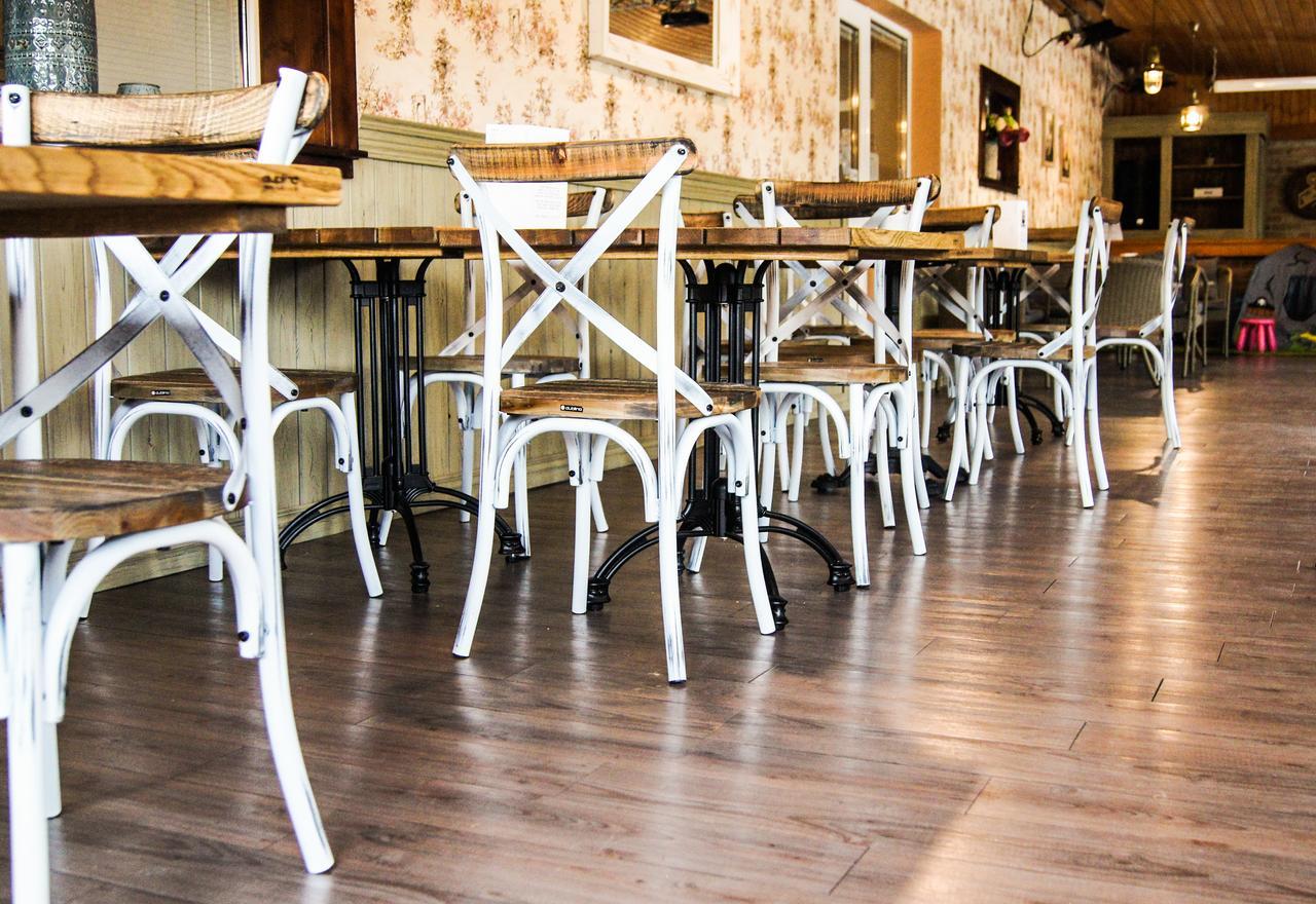 Kalvin Restaurant & Pension Rastislavice Экстерьер фото